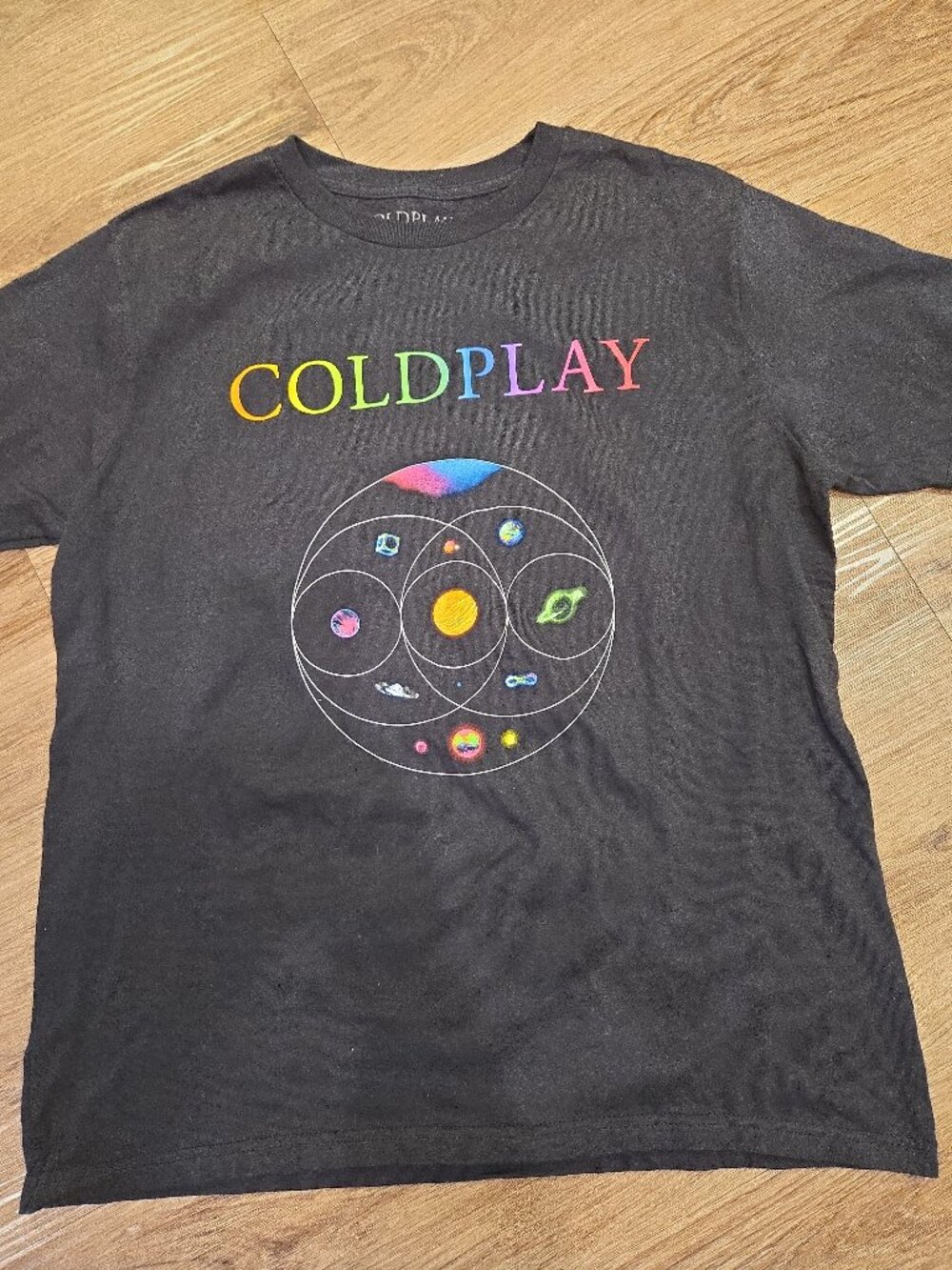 Coldplay Music Of The Spheres 2023 Concet Tour Band Tee size Large